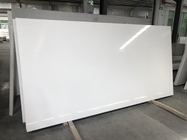 Pierre blanche de quartz d'ingénierie de couleur des dalles 3200x1600mm pour la décoration de partie supérieure du comptoir