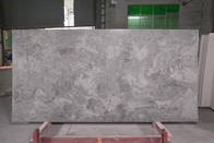 pierre artificielle de quartz de Calacatta d'épaisseur de 15mm pour des partie supérieure du comptoir de cuisine