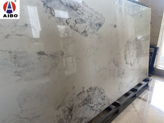 Pierre artificielle de quartz Crystal Extra White Marble Stone de nouveau venu de quartz de Calacatta de porcelaine artificielle blanche de dalles