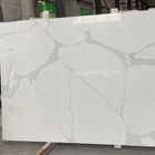 Pierre texturisée de quartz de Calacatta de marbre enorme de taille pour Deco à la maison