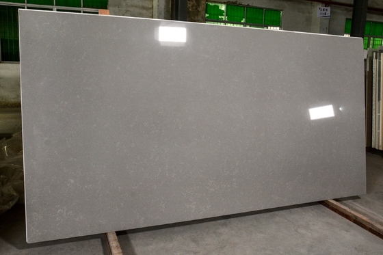 Partie supérieure du comptoir de Grey Carrara Quartz Slab Kitchen avec l'original de taille de 3200*1600*20mm