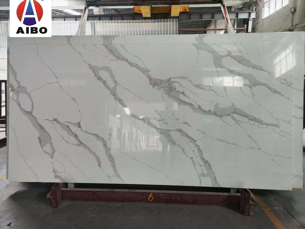Pierre artificielle de quartz Crystal Extra White Marble Stone de nouveau venu de quartz de Calacatta de porcelaine artificielle blanche de dalles